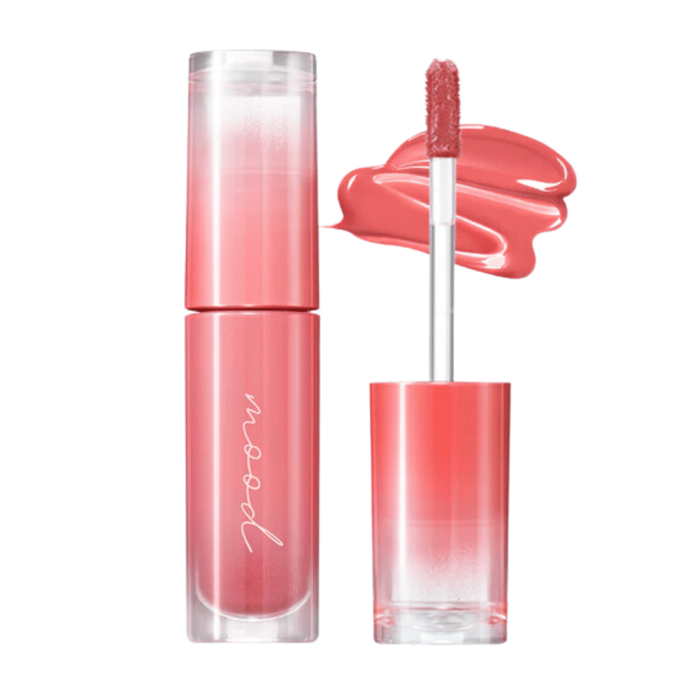 Ink Mood Glowy Tint is a lip gloss with a light and glossy formula that provides a natural color and shine to the lips. Perfect for creating a fresh and radiant look. Available in several shades.