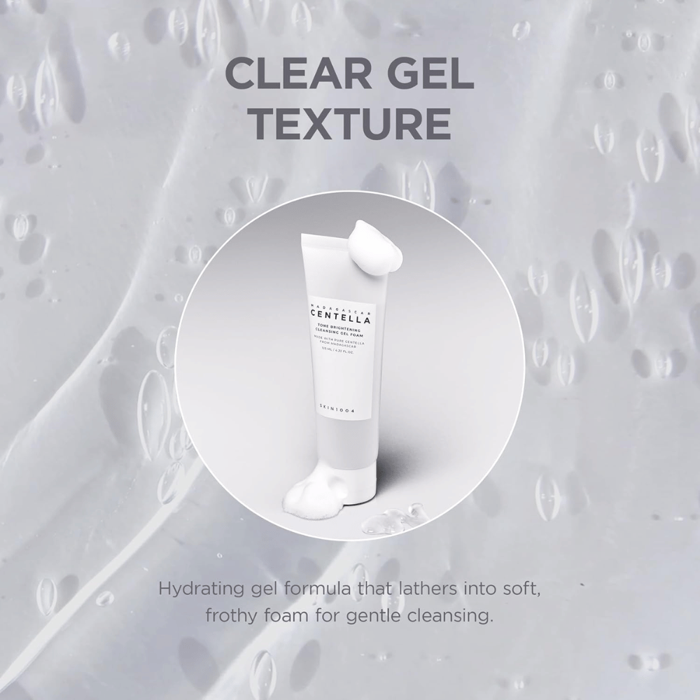 Close-up showing the product's transparent gel texture. The image illustrates the light and fresh consistency that transforms into a soft foam during use.